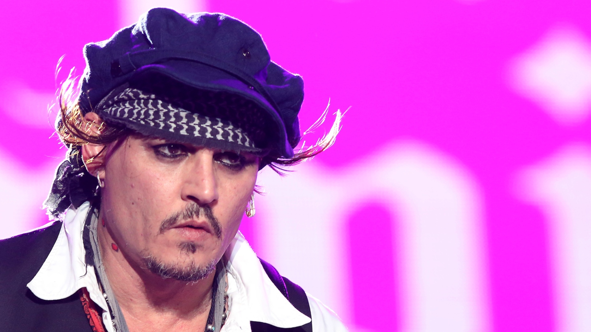 24.set.2015 - Johnny Depp, Alice Cooper e Joe Perry se apresentam no grupo Hollywood Vampire no palco Mundo no Rock in Rio 2015 - Marco Teixeira/UOL