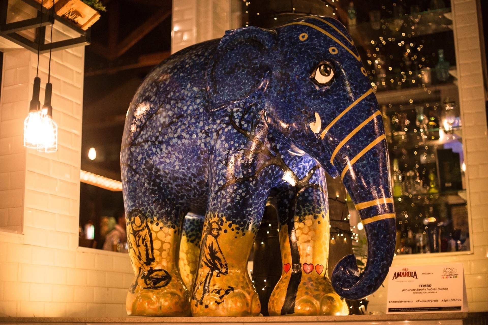 Elefante Tembo, da artista Isabela Teixeira e Bruno, está no Pasquim (rua Aspicuelta, 524 - Alto de Pinheiros) - Divulgação