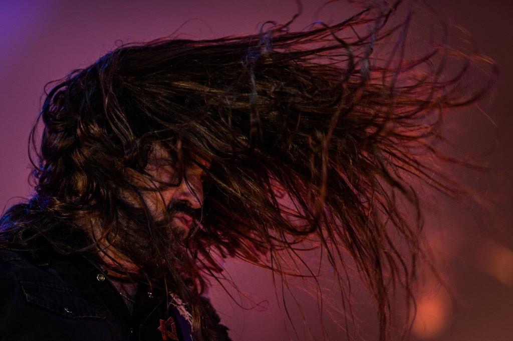 Show da banda Sepultura, no palco Sunset, no quarto dia do segundo final de semana do Festival Rock in Rio, no Rio de Janeiro. - Eduardo Anizelli/Folhapress