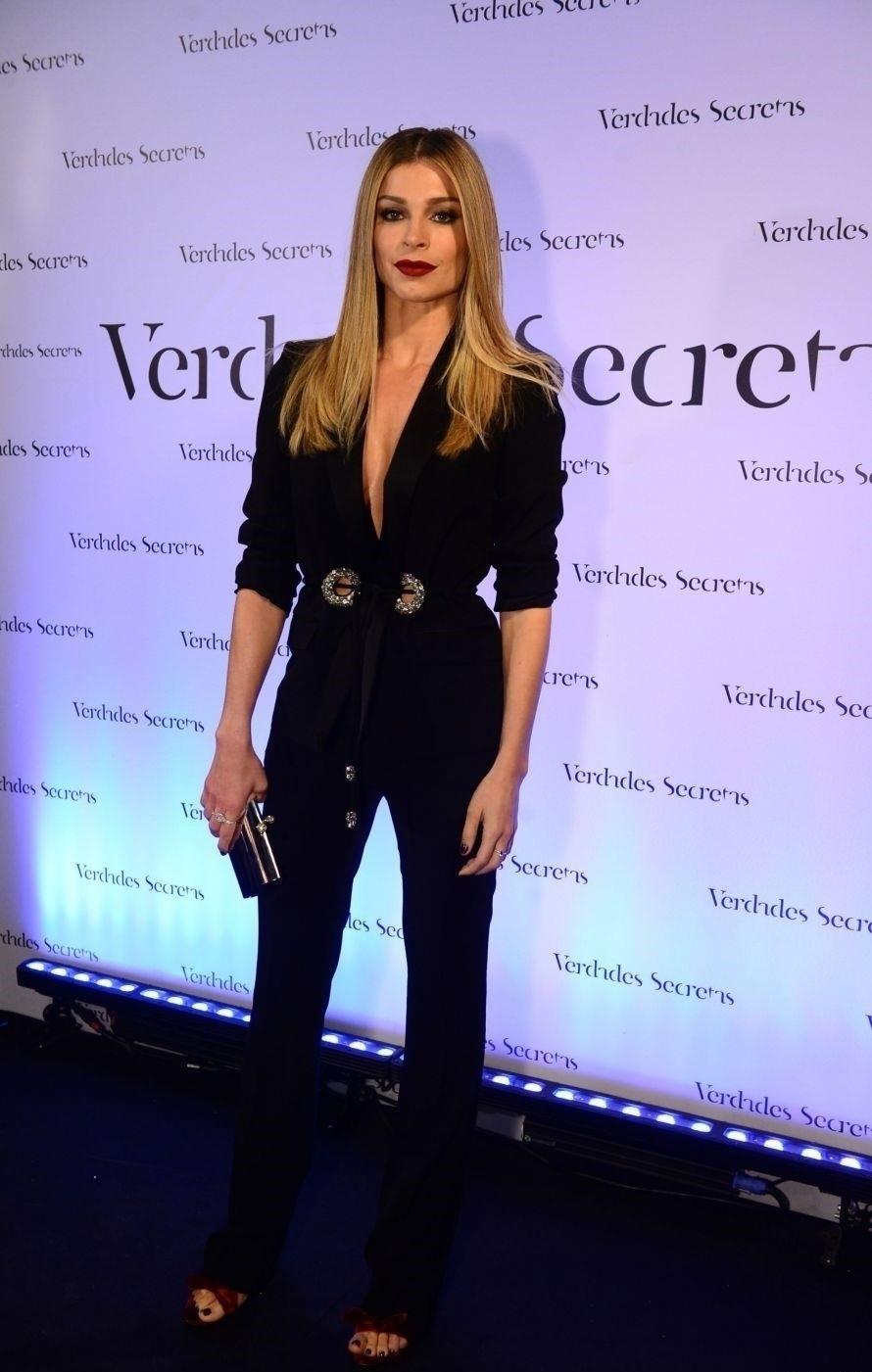 10 famosas que montaram seus looks usando só o blazer e mais nada por baixo - Divulgação/TV Globo