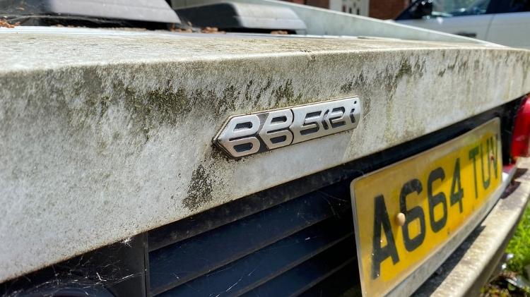 Caçador de Ferraris Scott Chivers Ferrari 512BBi 1983 rara apodrece em quintal na Inglaterra TRASEIRA LOGOTIPO - Arquivo pessoal - Arquivo pessoal