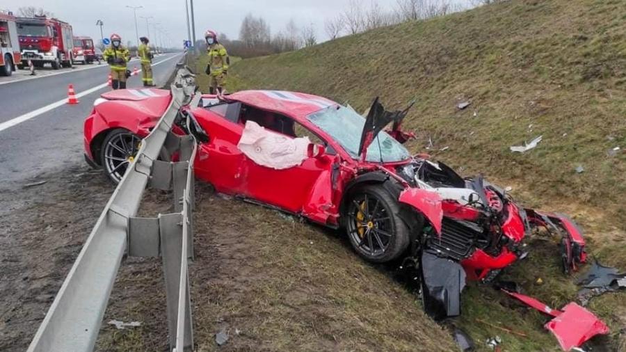 Banco de imagens : Pista, estrada, rua, carro, vermelho, veículo