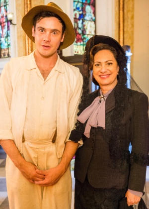 "Êta Mundo Bom": o reencontro do Candinho (Sérgio Guizé) com a Anastácia (Eliane Giardini)  - João Miguel Júnior/Globo/Divulgação - João Miguel Júnior/Globo/Divulgação