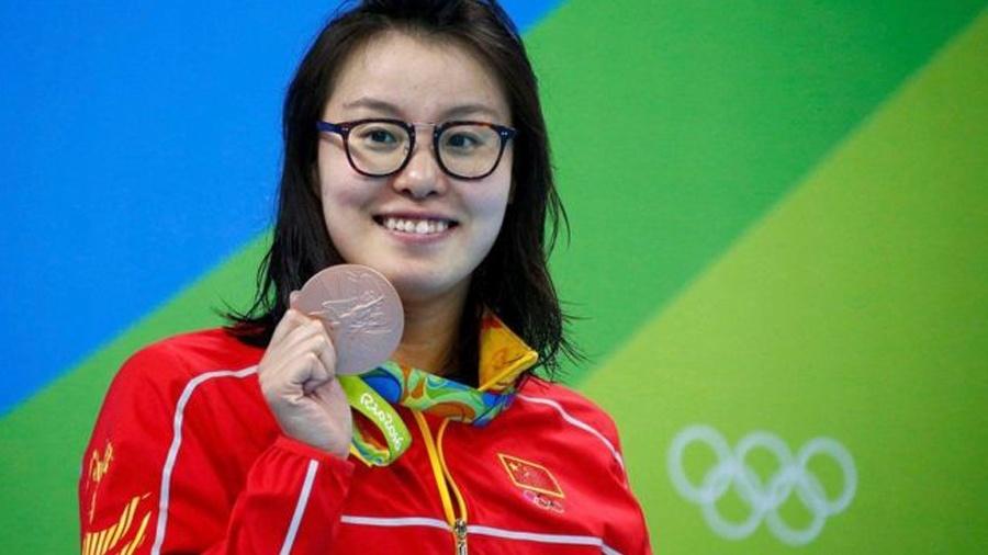 Fu Yuanhui conseguiu a medalha de bronze nos 100 m costas - Reuters/Reprodução