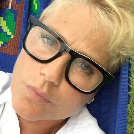 Xuxa de "cara lavada" no Instagram - Reprodução/Instagram - Reprodução/Instagram