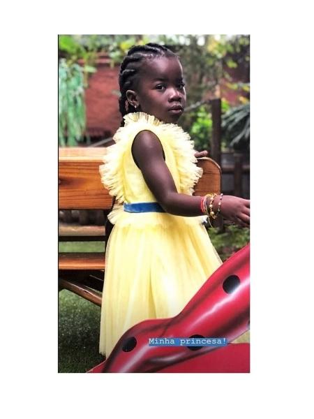 Titi Ewbank no Stories do Instagram da Mãe, Gio Ewbank: 'minha princesa!' - Reprodução/Instagram - Reprodução/Instagram