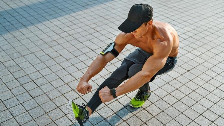 Agachamento unilateral, pistol, treino funcional, exercício, atividade física - iStock - iStock