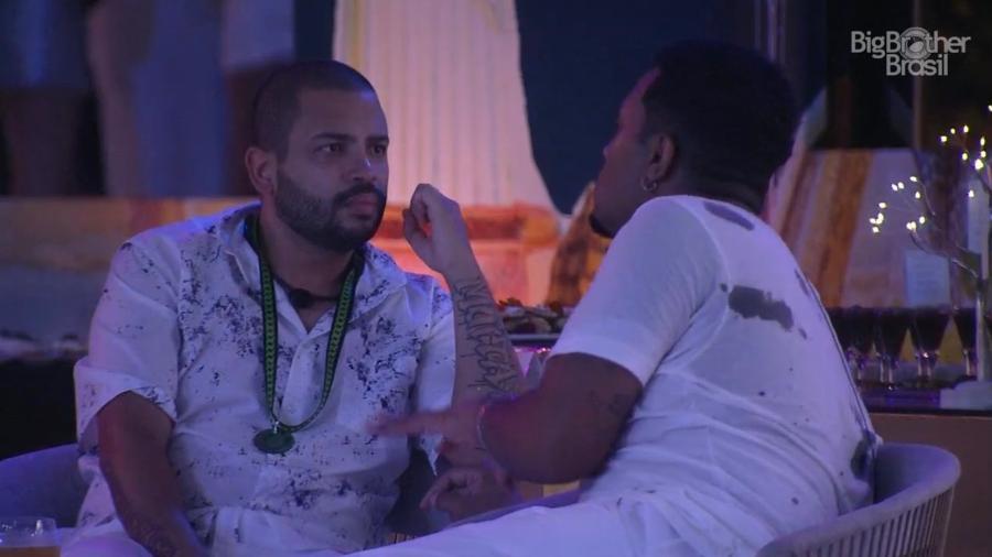 BBB 21: Nego Di e Projota conversam na primeira festa; rapper é indicado como favorito em apostas - Reprodução/Globoplay