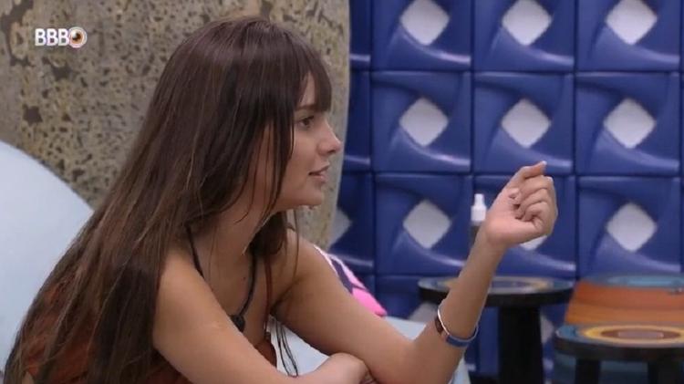 BBB 21: Thaís comenta sobre fuga do paredão de Gilberto - Reprodução/Globoplay - Reprodução/Globoplay