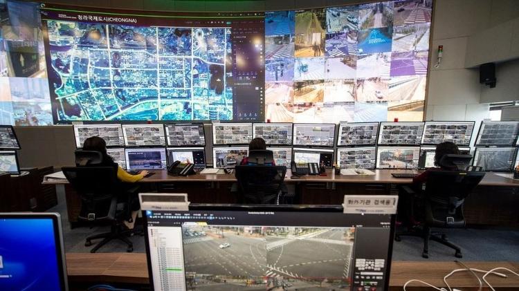 Do centro de controle você pode ver a cidade toda - Getty Images - Getty Images