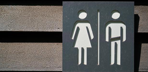 'Libera meu xixi': campanha quer que STF julgue uso de banheiros por trans - Universa
