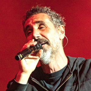 System of a Down marca três shows no país