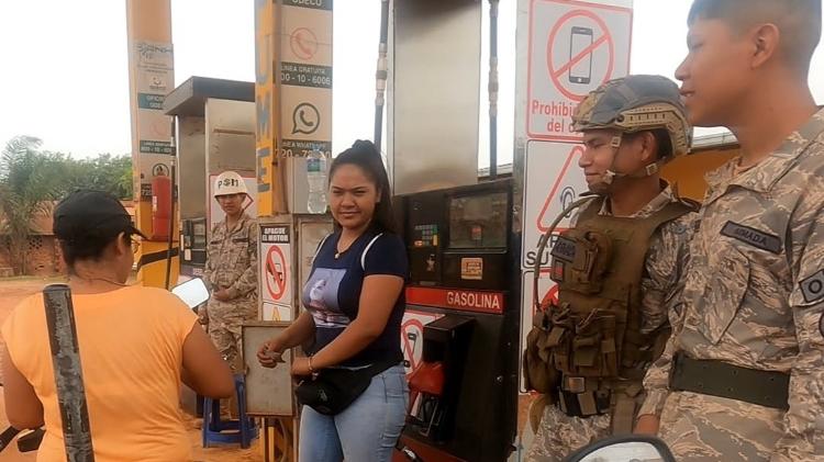 Militares vêm fiscalizando regras de abastecimento nos postos bolivianos