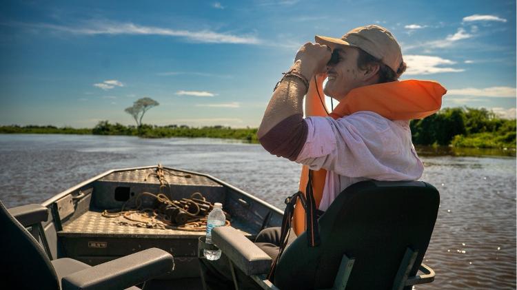 Turistas procuram por onças no Rio São Lourenço Turistas procuram por onças no Rio São Lourenço