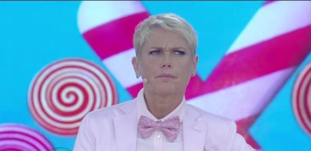 12.out.2015 - Xuxa diz que é censurada quando o assunto é política - Reprodução/TV Record