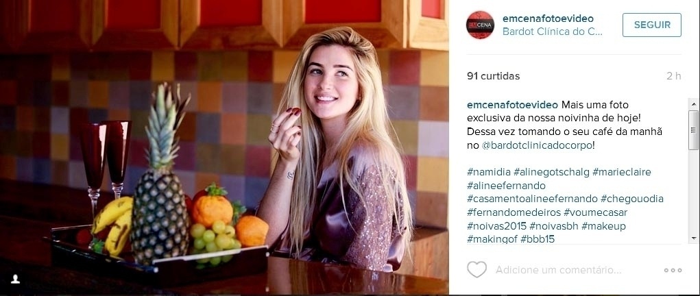 14.out.2015- Aline Gotschalg toma café da manhã com muitas frutas no dia da noiva em uma clínica de estética de Belo Horizonte - Reprodução/Instagram/emcenafotoevideo