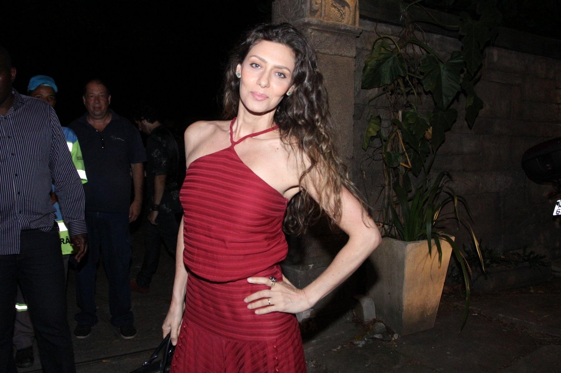 Maria Fernanda Cândido posa para os fotógrafos  - Thyago Andrade/Brazilnews