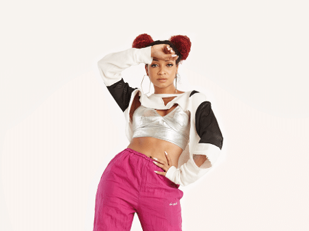 Arielle Macedo, bailarina de Anitta, em imagem de divulgação do reality show "Alto Leblon - Garotas do Rio" - Divulgação