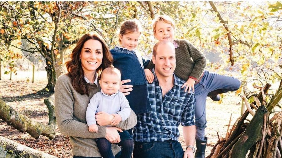 O príncipe William e Kate Middleton e os três filhos: George, Charlotte e Louis - Reprodução/Instagram