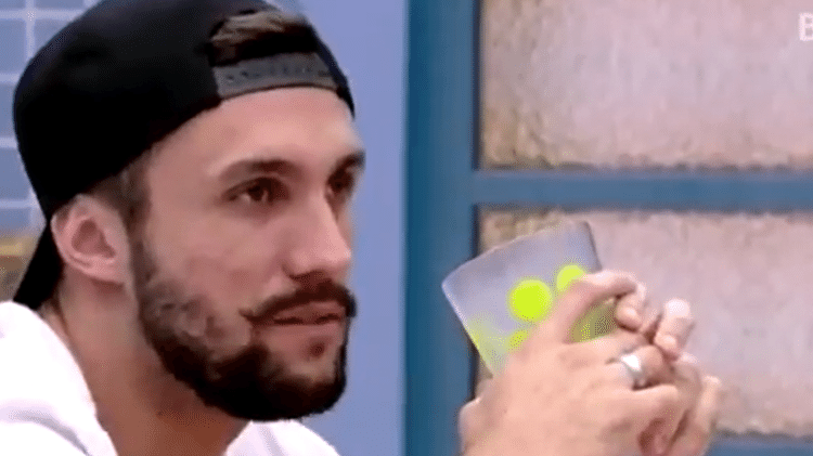 Bbb 21 Madrugada Tem Juliette Decepcionada Com Gil E Choro De Viih