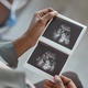 Exame que vê se trompas estão saudáveis ajuda a engravidar? Não é bem assim - iStock