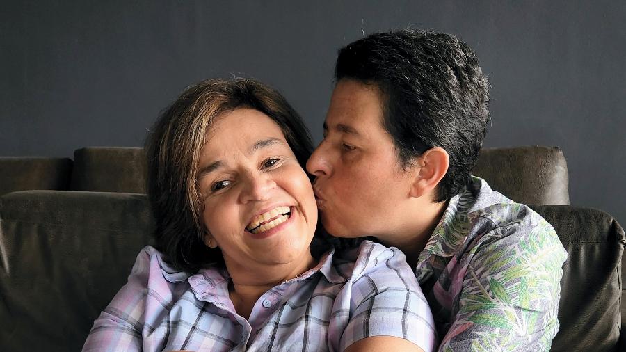 Claudia Rodrigues e Adriane Bonato estão juntas há 10 anos - DAN DELMIRO/AgNews