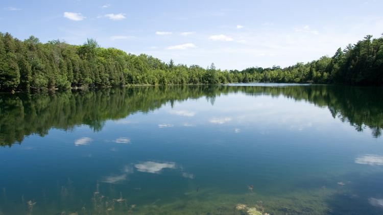 Lago Crawford no Canadá - Getty Images/iStockphoto - Getty Images/iStockphoto