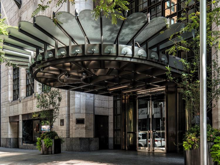 Entrada do Four Seasons Hotel New York Entrada do Four Seasons Hotel New York