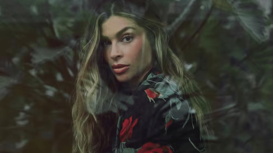 Grazi Massafera posa com look grifado de mais de R$ 19 mil - Instagram