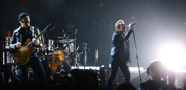 Suposto esquema de venda irregular de ingressos seria para o show do U2, no Morumbi - AFP / THOMAS SAMSON