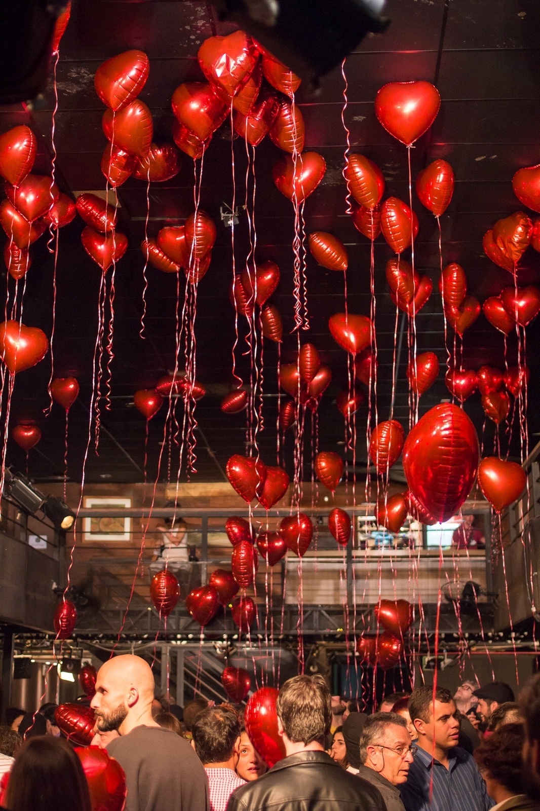 24.mar.2016 - Cena do espetáculo piauiense "Batucada", dirigido por Marcelo Evelin, no 25º Festival de Teatro de Curitiba - Humberto Araújo/Divulgação