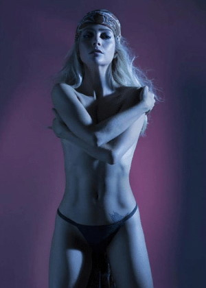 Luiza Possi em uma das fotos do ensaio - Divulgação/Angelo Pastorello - Divulgação/Angelo Pastorello