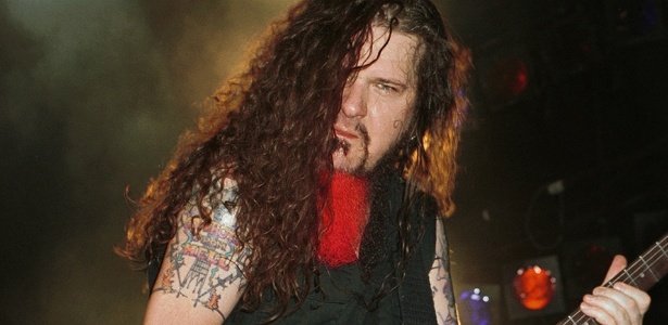 O guitarrista Dimebag Darrell, que morreu assassinado por um fã no palco em 2004 - Getty Images - Getty Images