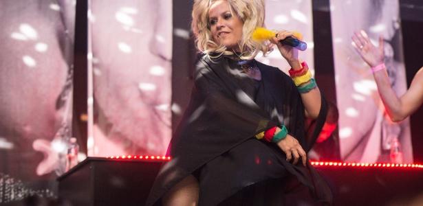 As apresentações de Cíntia Lopes - conhecida nas redes sociais como Xuxa Cover - são inspiradas no show Xuchá, da Xuxa - Arquivo Pessoal - Arquivo Pessoal