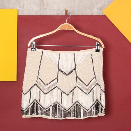 Mini saia bordada tam. 40 R$ 188. - Divulgação - Divulgação