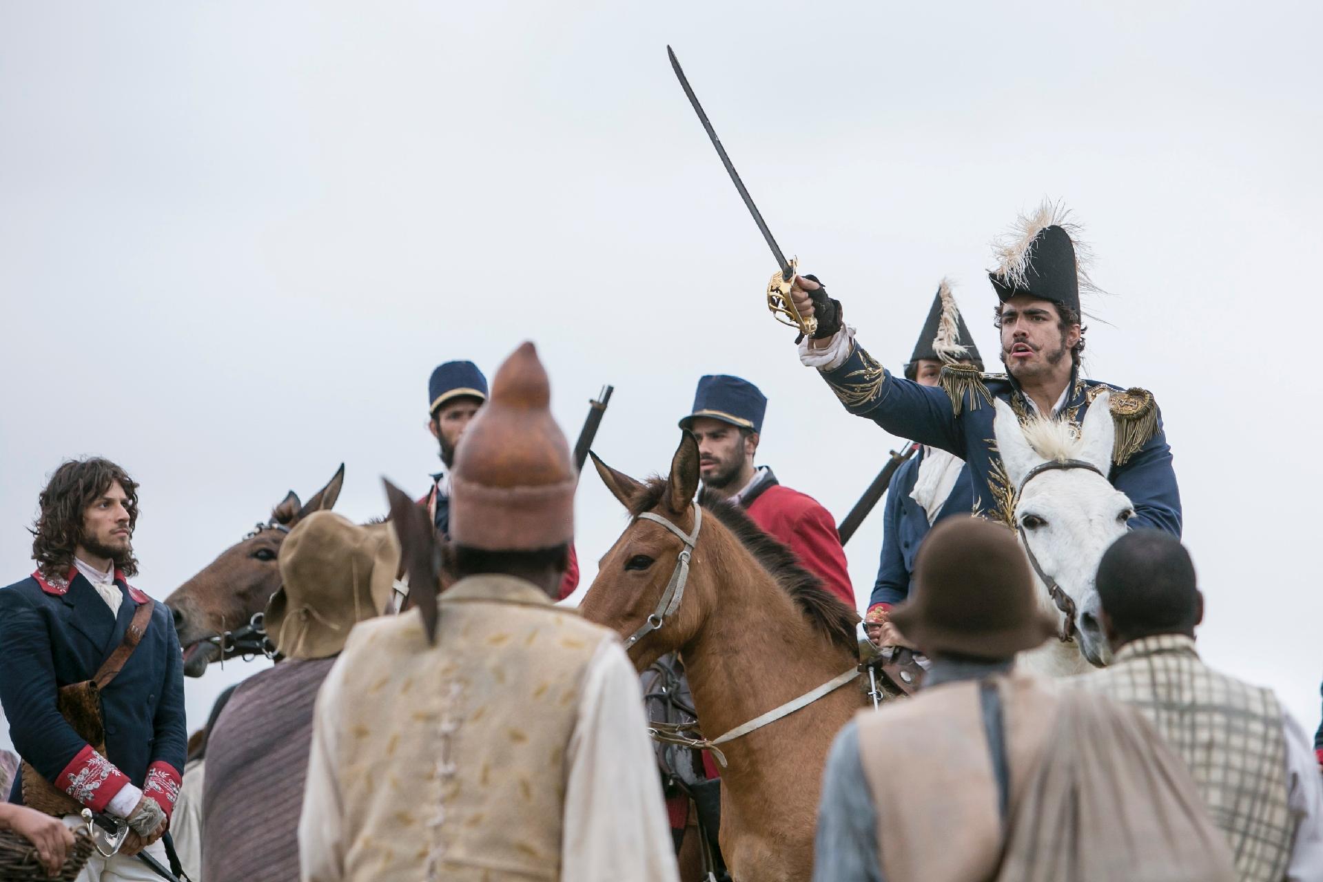 Dom Pedro (Caio Castro) declara a independência do Brasil em "Novo Mundo" - Rafael Campos/TV Globo