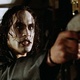 Brandon Lee em cena no filme "Corvo" (1994) - Divulgação