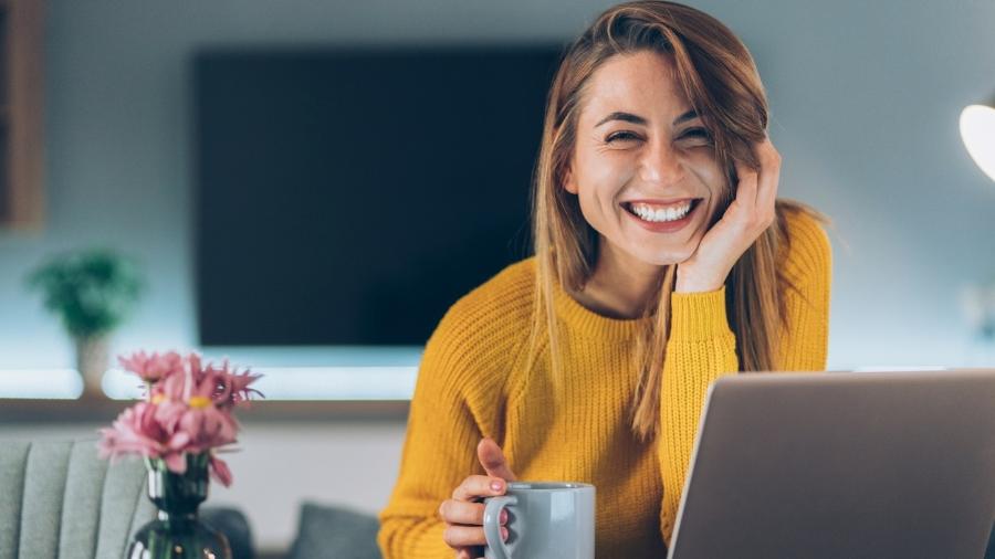 Trabalho feliz - iStock