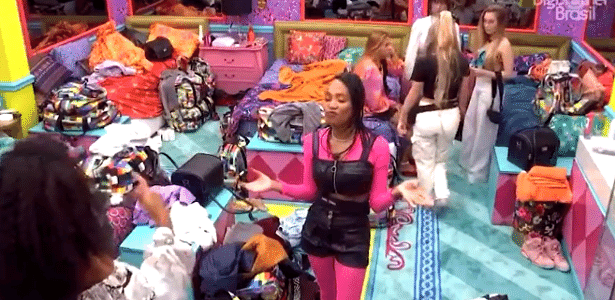 According To Karol And Lumena Lucas Is Tanta Fucaa