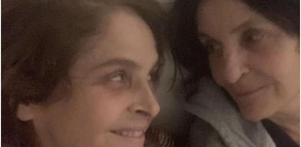 Vacinada, Drica Moraes reencontra a mãe e comemora: 'Depois de tanto tempo' - Vimarsana News