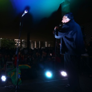 18.mai.2016 - Atração musical da ocupação do Palácio Capanema, no centro do Rio, o músico Arnaldo Antunes criticou o rebaixamento do Ministério da Cultura a secretaria subordinada ao Ministério da Educação - Wilton Junior/Estadão Conteúdo