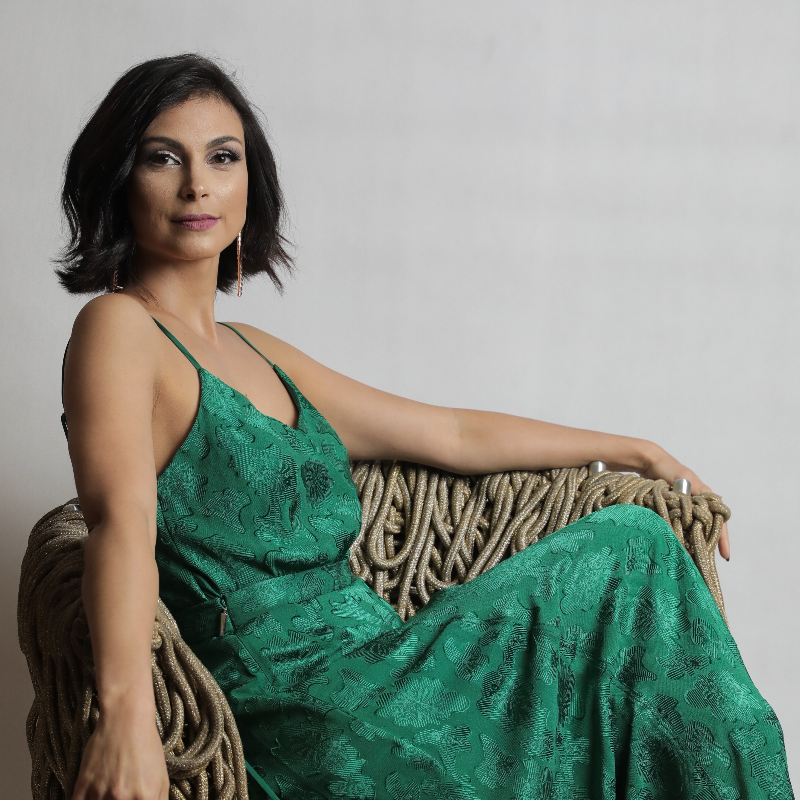 Morena Baccarin vai estrear na TV brasileira com 