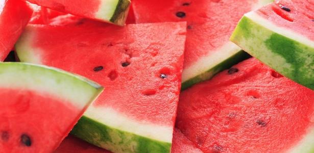 Melancia é gostosa e saudável: 4 motivos científicos para comer no verão