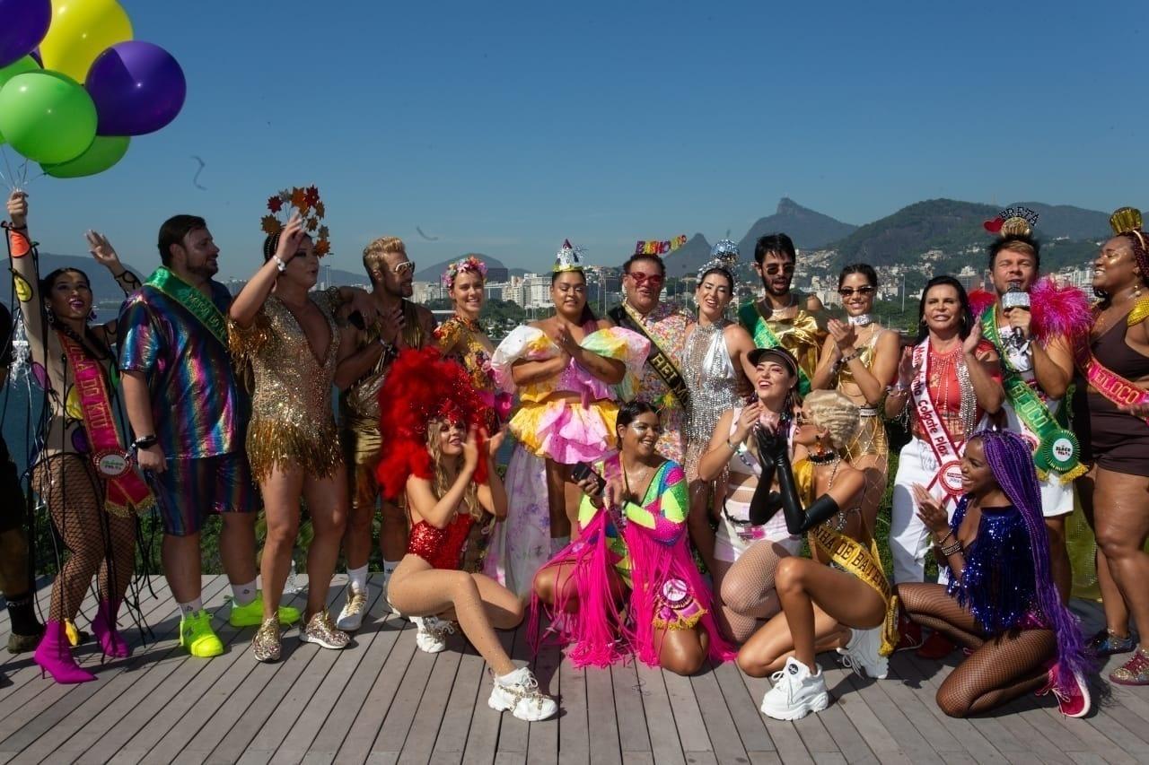 Famosos se reúnem para esquenta antes de caírem na folia no Bloco da Preta - Douglas Shineidr/UOL