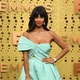 A atriz Jameela Jamil, de The Good Place, chega ao Emmy 2019 - VALERIE MACON / AFP