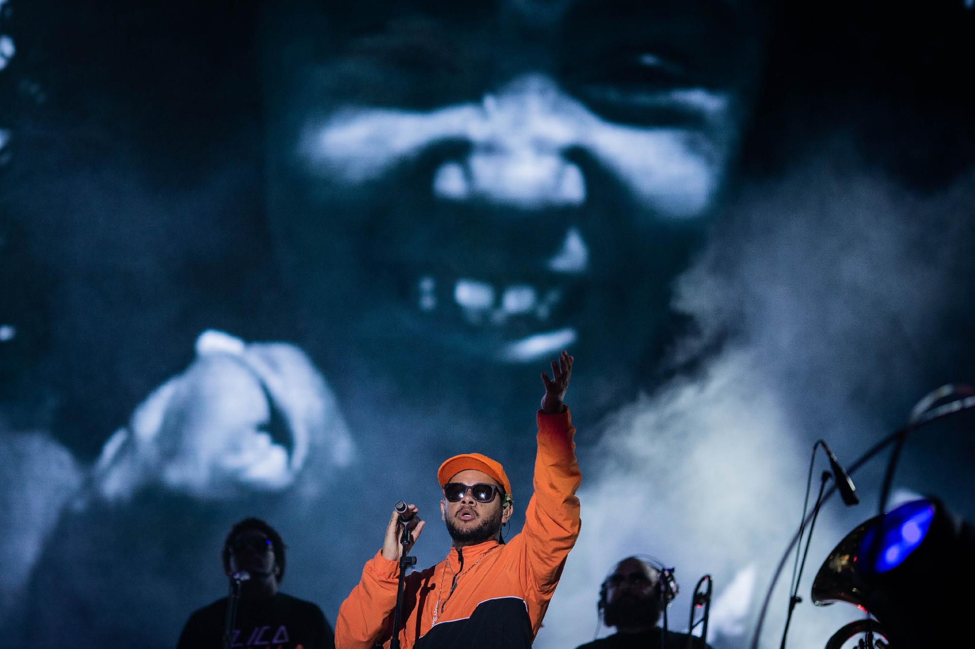 Emicida faz homenagem à menina Ágatha Félix no Rock In Rio 2019 - Folhapress