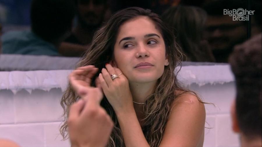 Gizelly fala sobre ficar com brothers - Reprodução;Globoplay