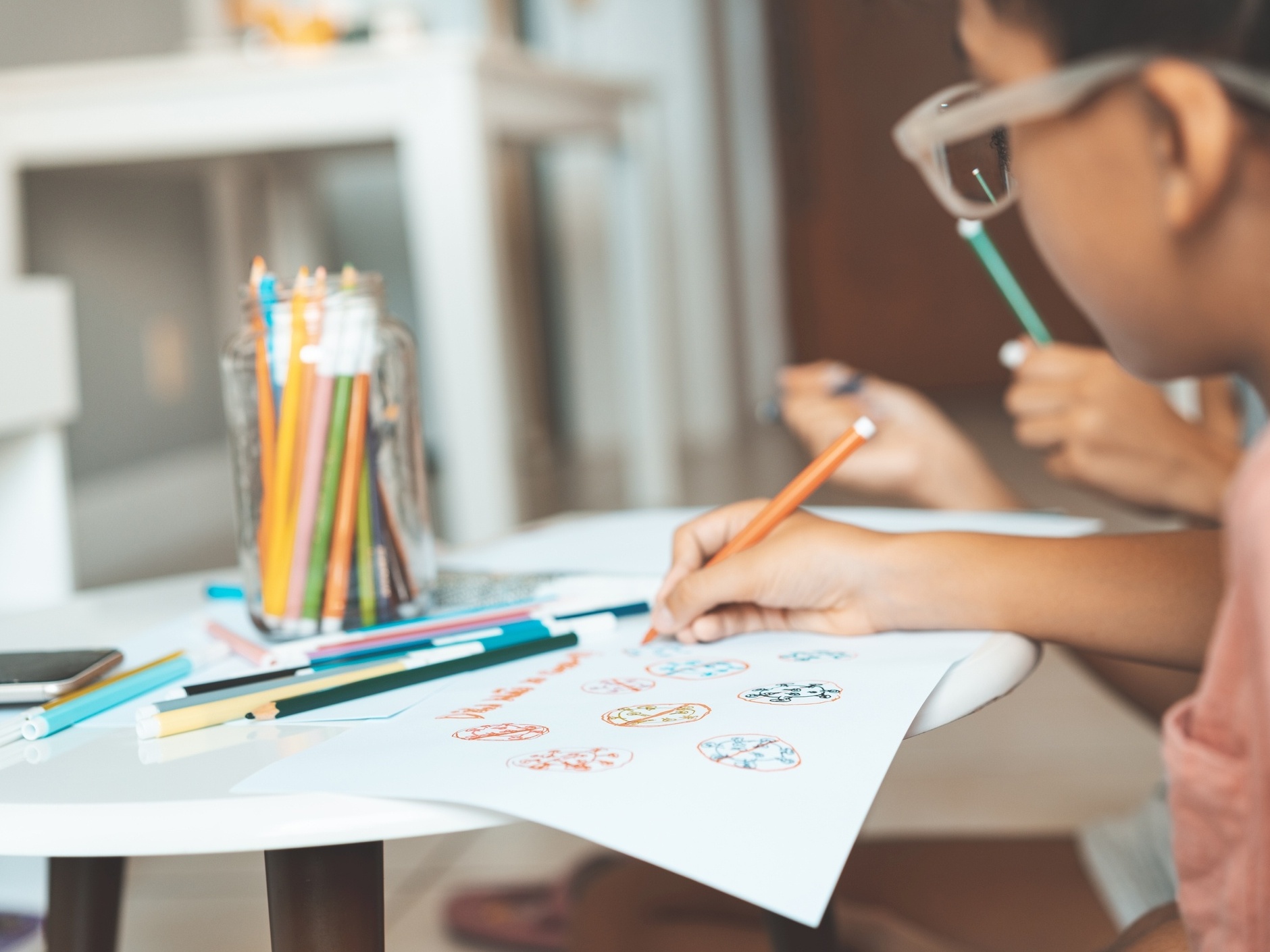 Serei punido por não levar meu filho à escola? Especialistas tiram dúvidas 