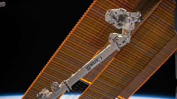 Paineis solares são usados no espaço há décadas, mas os chineses querem enviar a eletricidade deles para a Terra