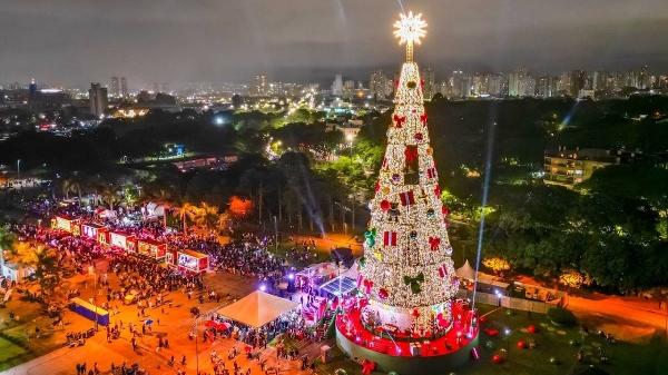 Árvore de Natal do Parque Villa-Lobos 2024.